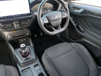 Used Ford Focus 2022 for sale - 78577539: Photo