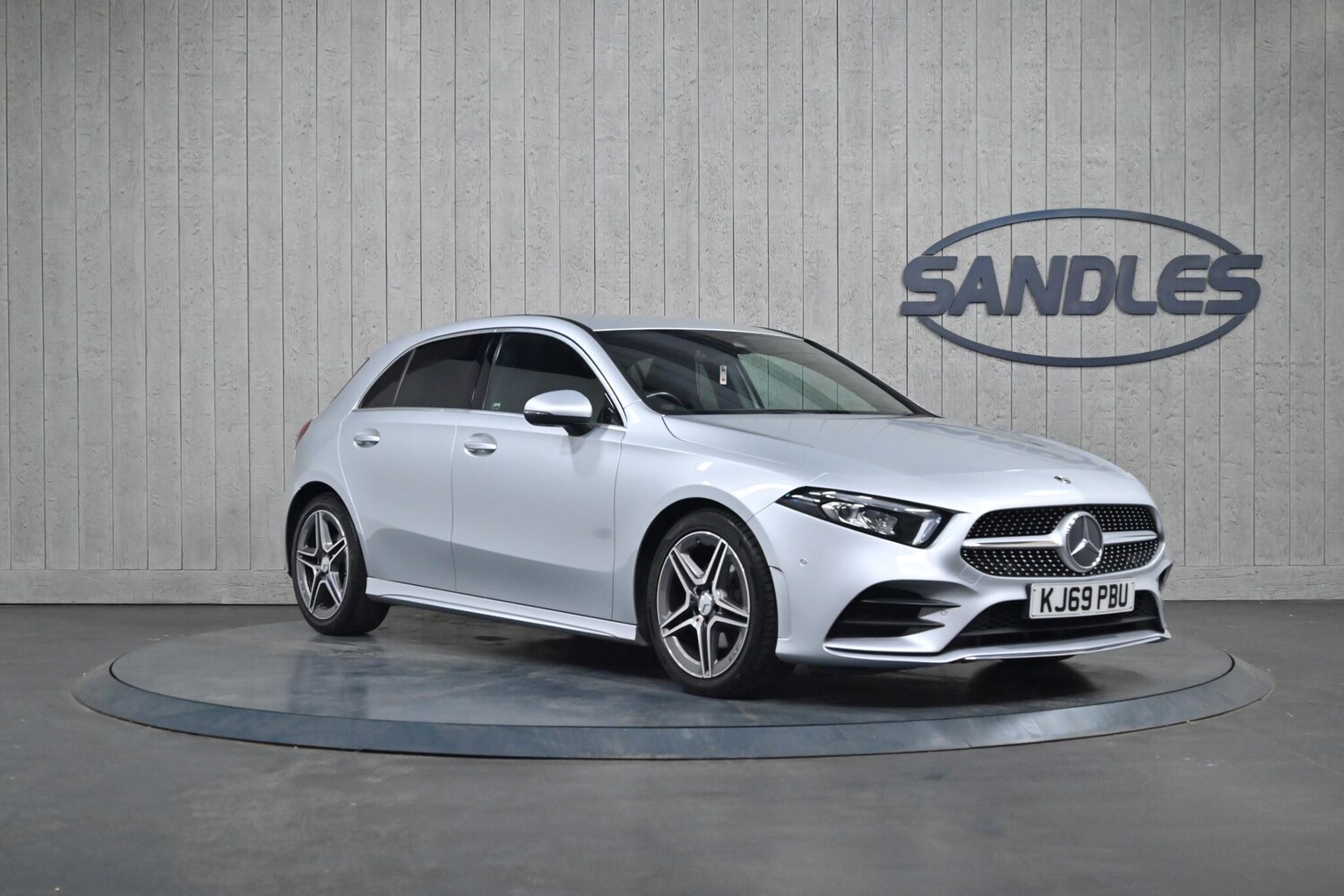 Used Mercedes-Benz A-Class 2020 for sale - 76026393: Photo 1