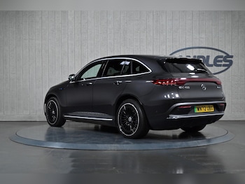 Used Mercedes-Benz EQC 2022 for sale - 76498707: Photo