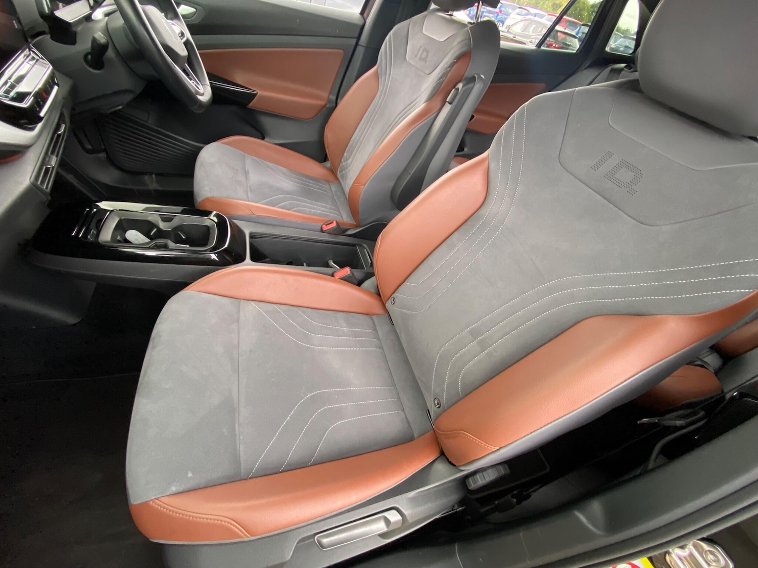 Used Volkswagen ID.4 2021 for sale - 76646346: Photo 24