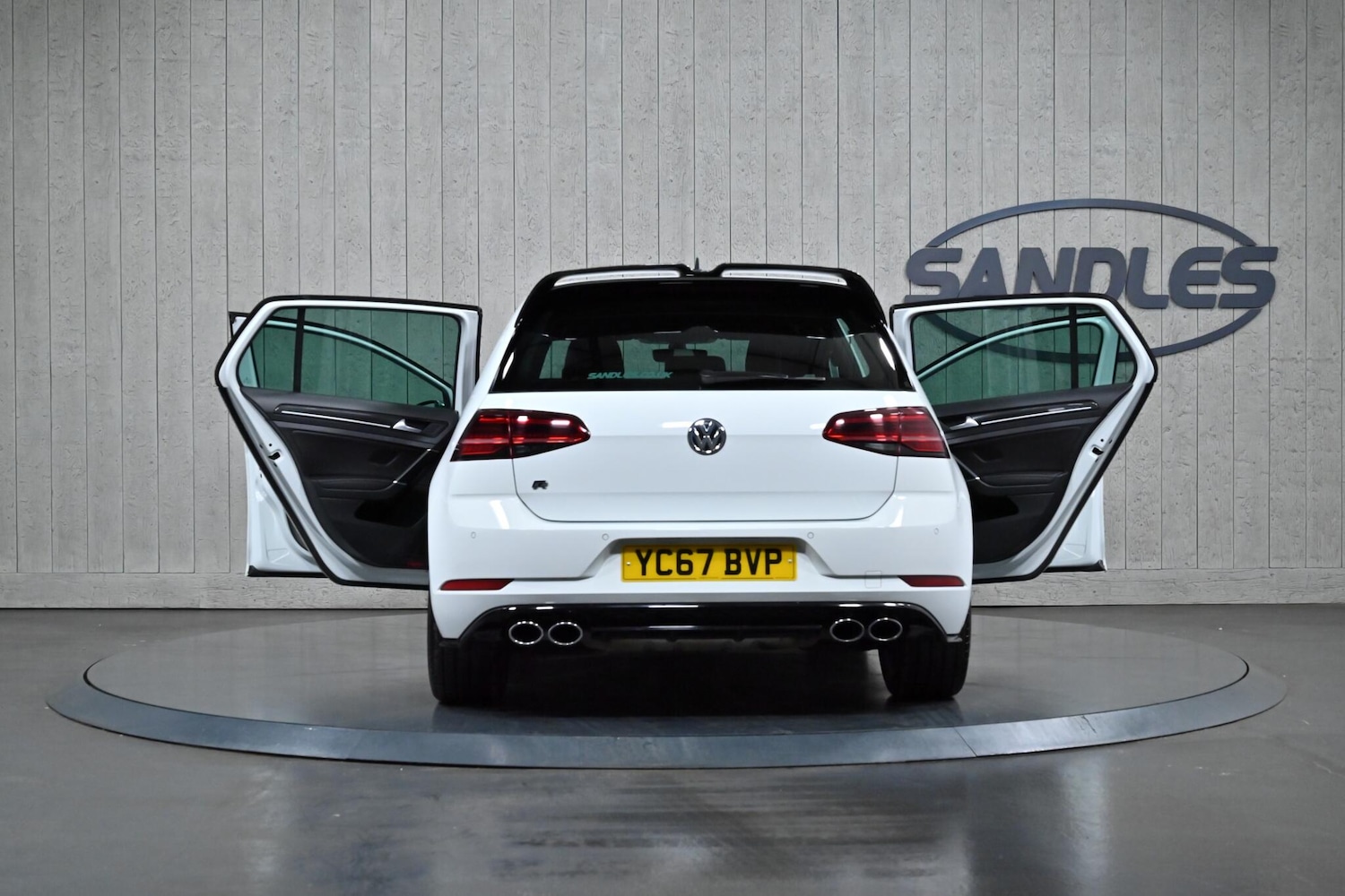 Used Volkswagen Golf 2017 for sale - 76538711: Photo 12