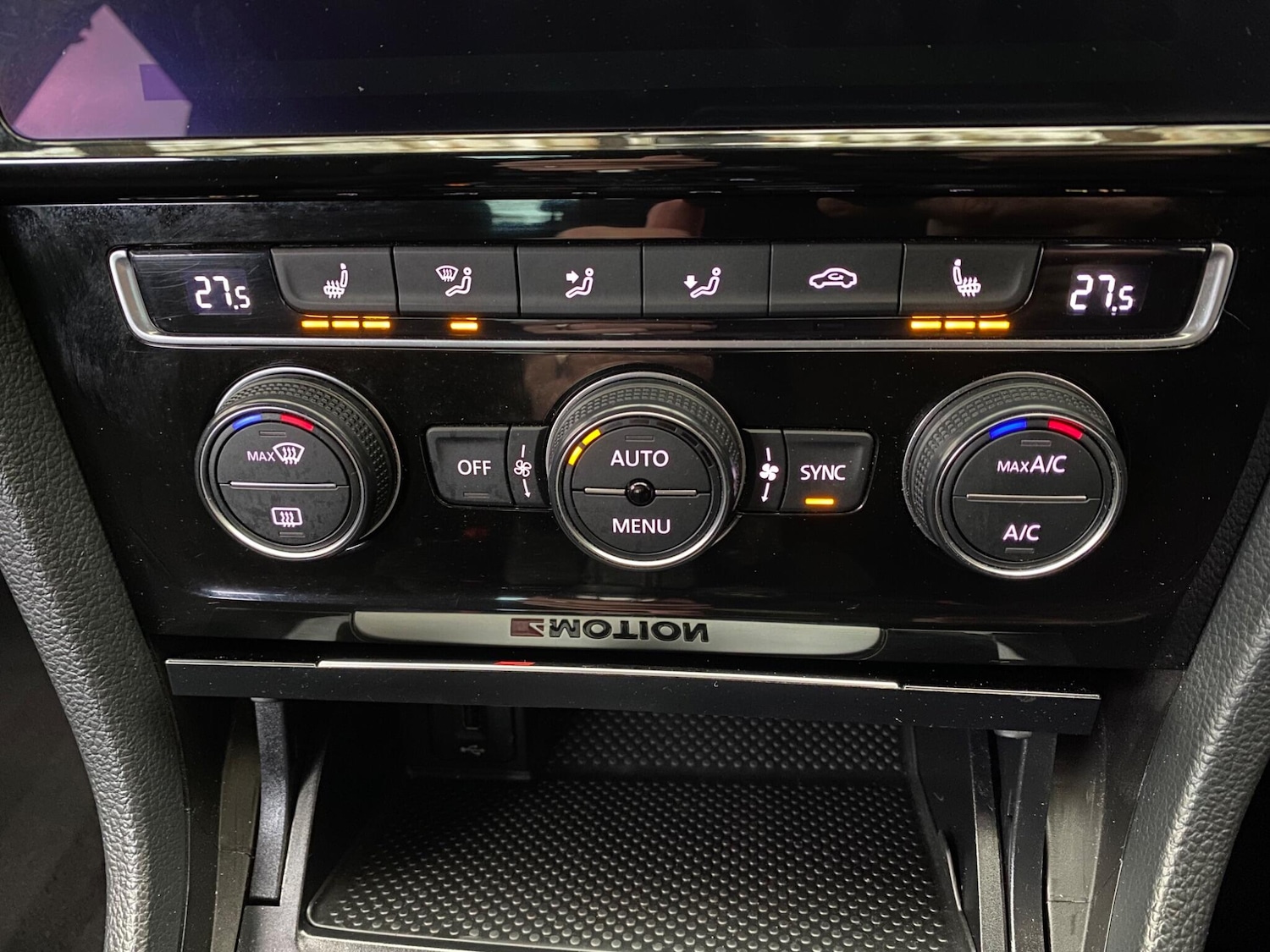 Used Volkswagen Golf 2017 for sale - 76538711: Photo 40