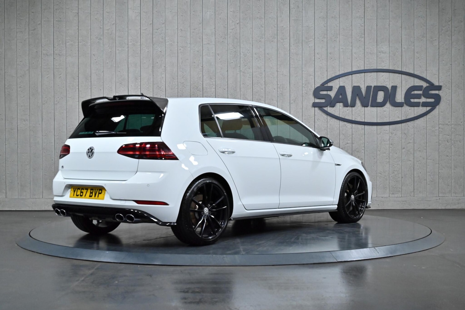 Used Volkswagen Golf 2017 for sale - 76538711: Photo 6