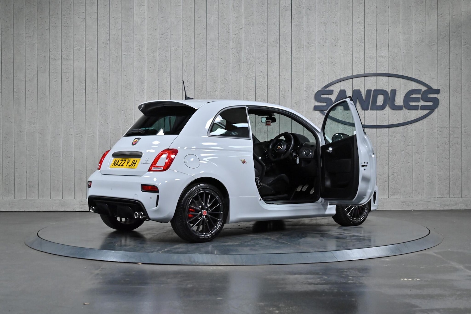 Used Abarth 595 2022 for sale - 76832748: Photo 14