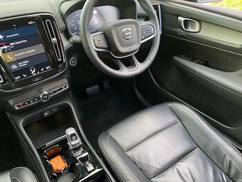 Used Volvo XC40 2022 for sale - 77683268: Photo