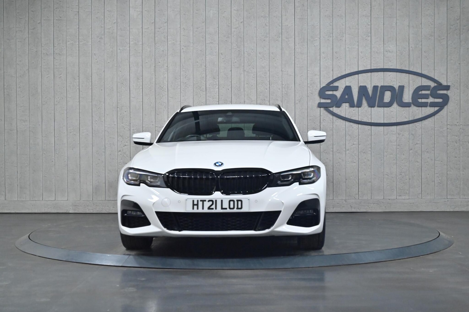 Used BMW 3 Series 2021 for sale - 76996693: Photo 2