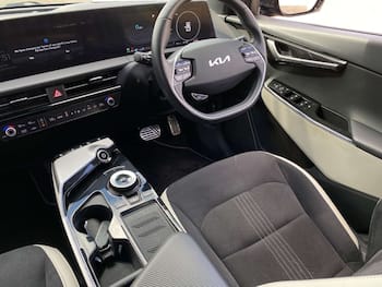 Used Kia EV6 2023 for sale - 79276809: Photo