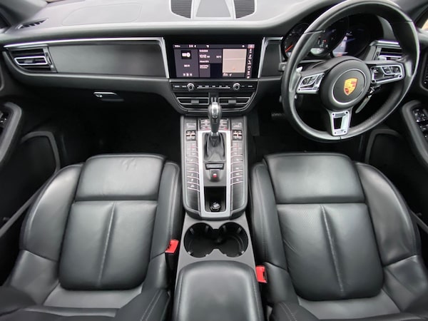 Used Porsche Macan 2020 for sale - 73118763: Photo 27