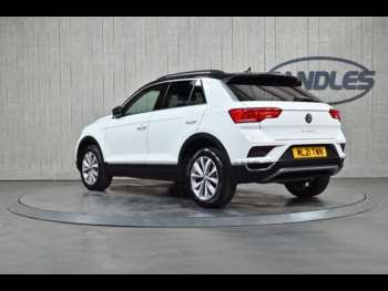 Used Volkswagen T-Roc 2021 for sale - 74989772: Photo