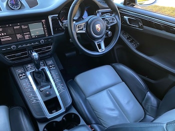 Used Porsche Macan 2019 for sale - 78577399: Photo