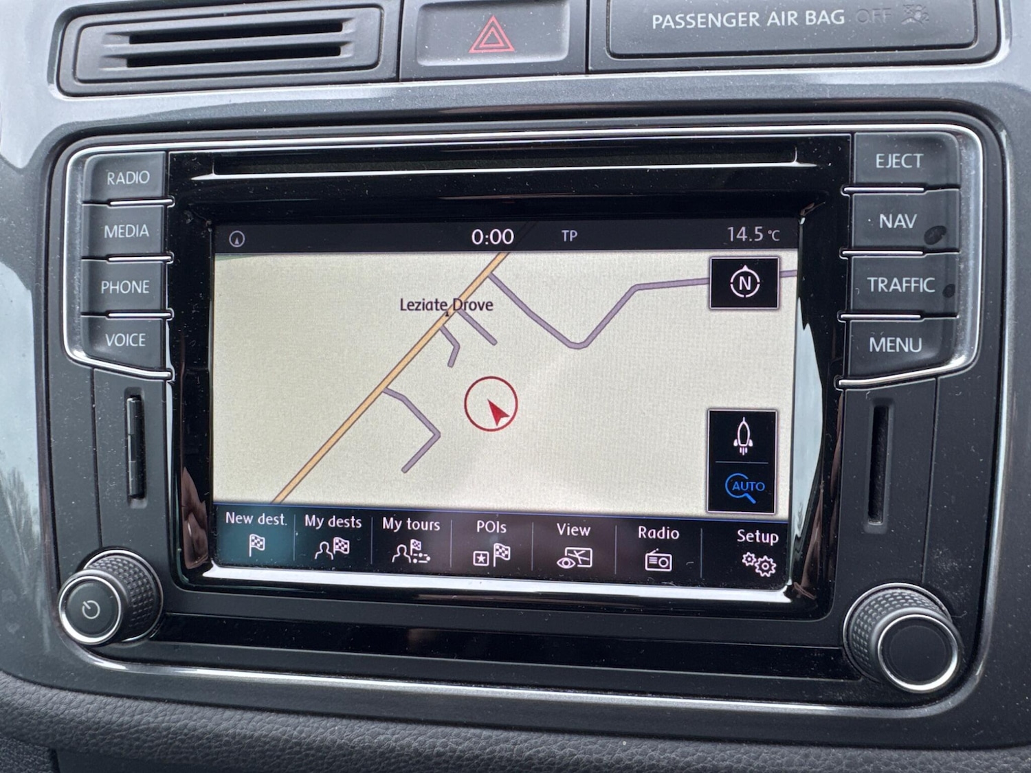 Used Volkswagen Tiguan 2015 for sale - 78101248: Photo 2