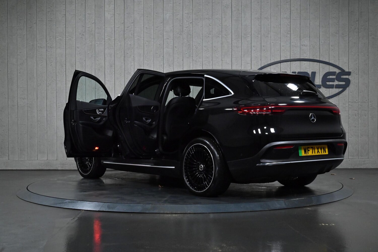 Used Mercedes-Benz EQC 2021 for sale - 77109825: Photo 12