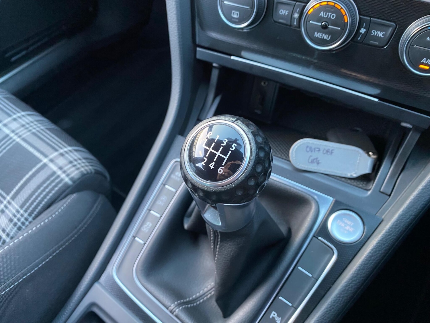 Used Volkswagen Golf 2017 for sale - 76727230: Photo 36