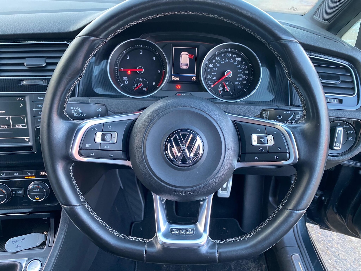 Used Volkswagen Golf 2017 for sale - 76727230: Photo 39