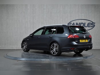 Used Volkswagen Golf 2017 for sale - 76727230: Photo