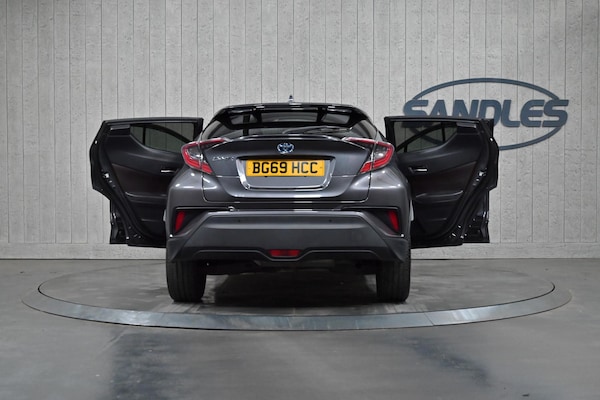 Used Toyota C-HR 2019 for sale - 74799534: Photo 12