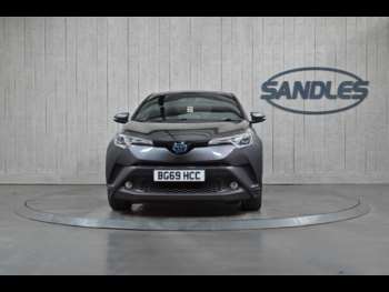 Used Toyota C-HR 2019 for sale - 74799534: Photo