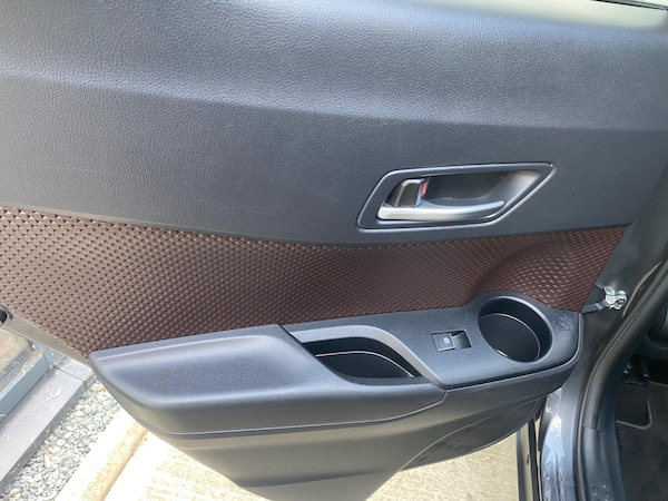 Used Toyota C-HR 2019 for sale - 74799534: Photo 45