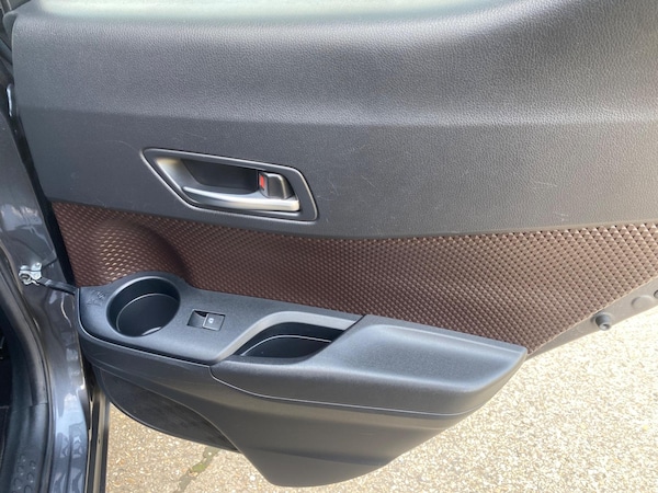 Used Toyota C-HR 2019 for sale - 74799534: Photo 47
