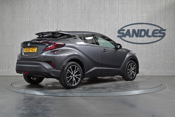 Used Toyota C-HR 2019 for sale - 74799534: Photo 6