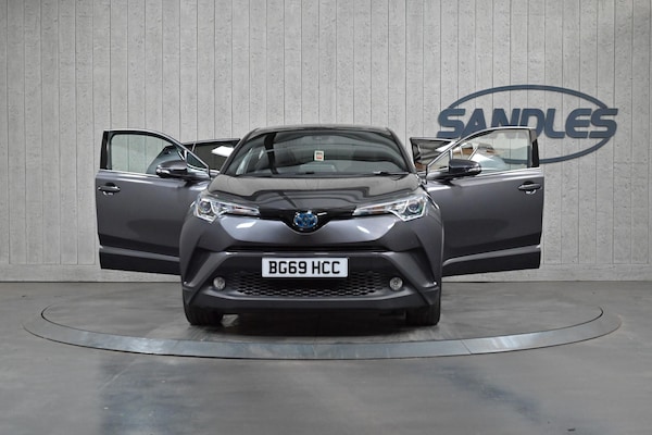 Used Toyota C-HR 2019 for sale - 74799534: Photo 9