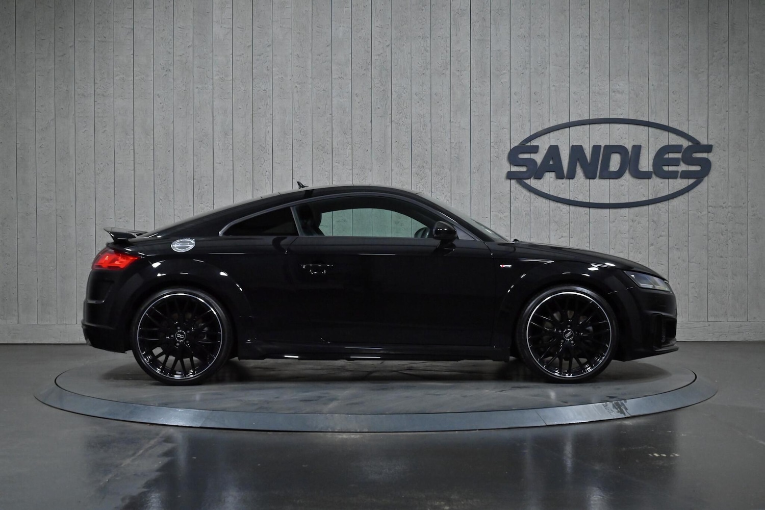 Used Audi TT 2021 for sale - 77120709: Photo 3