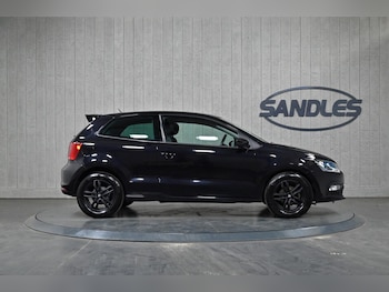 Used Volkswagen Polo 2017 for sale - 77807942: Photo