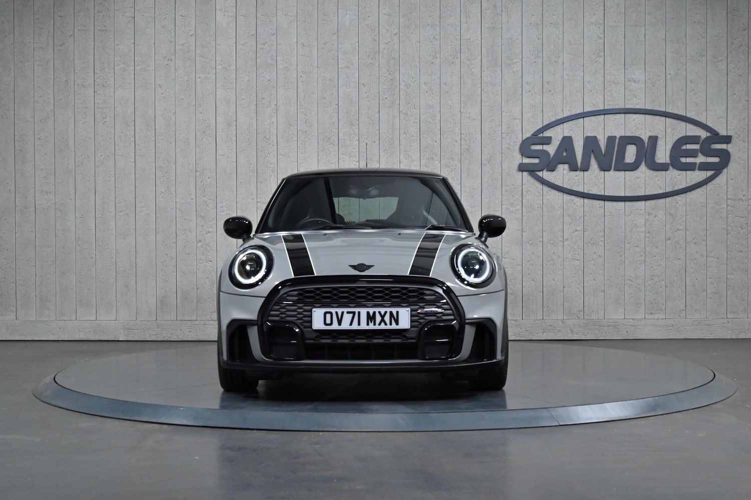 Used MINI Hatch 2021 for sale - 76381298: Photo 2