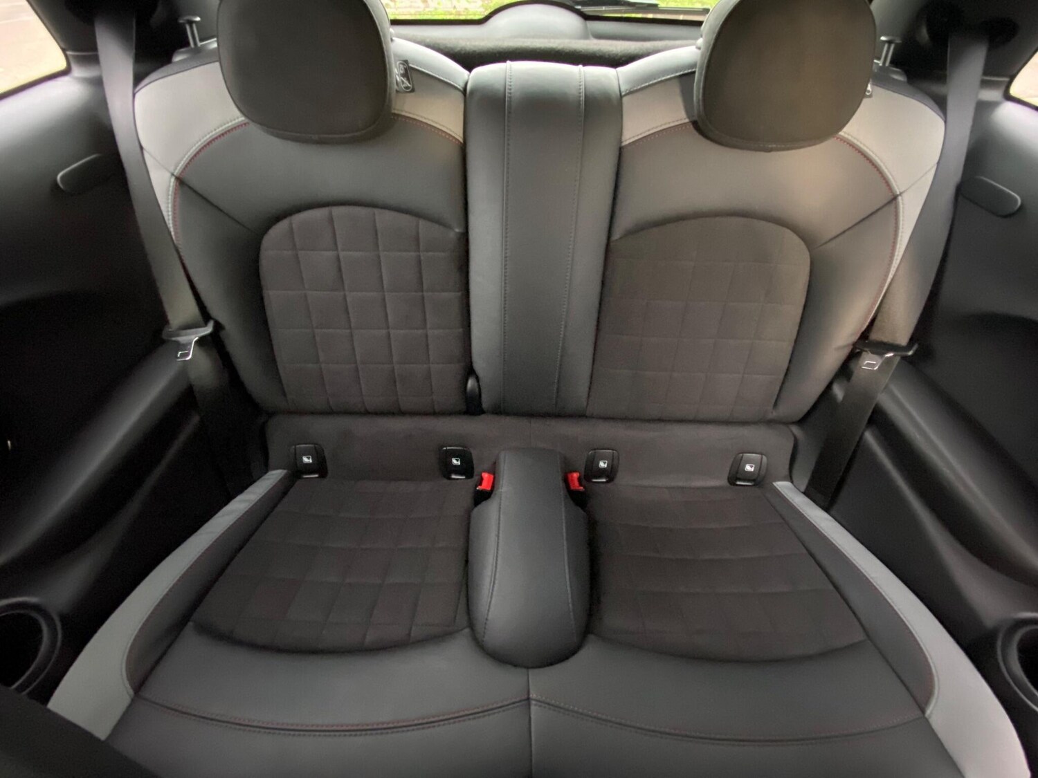 Used MINI Hatch 2021 for sale - 76381298: Photo 25