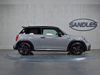 Used MINI Hatch 2021 for sale - 76381298: Photo