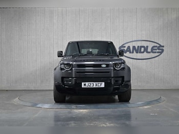Used Land Rover Defender 2023 for sale - 79228297: Photo