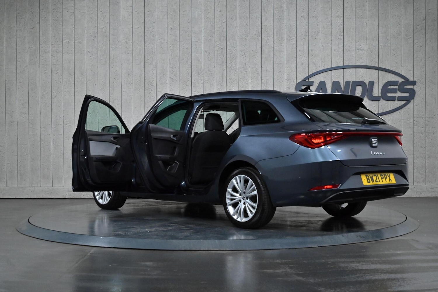 Used SEAT Leon 2021 for sale - 76997089: Photo 12