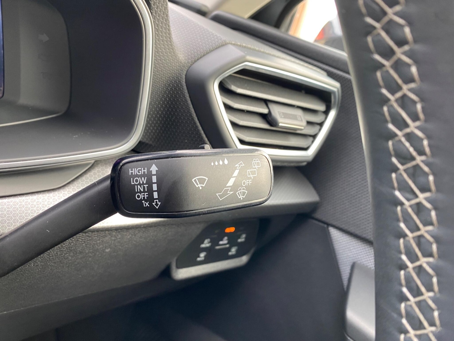 Used SEAT Leon 2021 for sale - 76997089: Photo 44