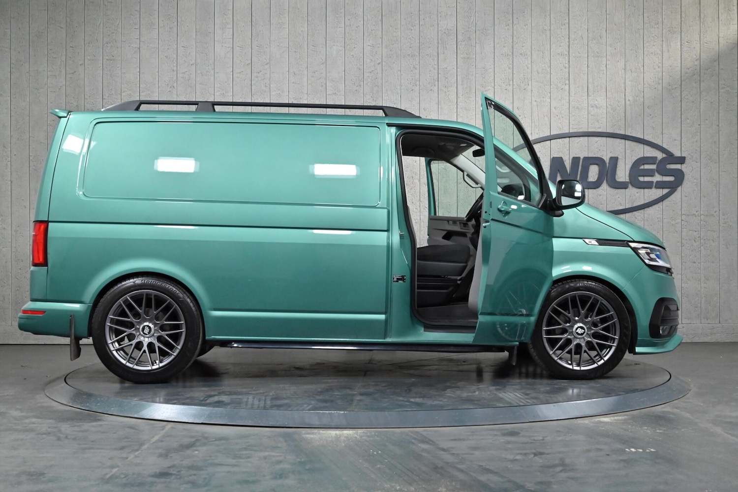 Used Volkswagen Transporter 2021 for sale - 78048259: Photo 10