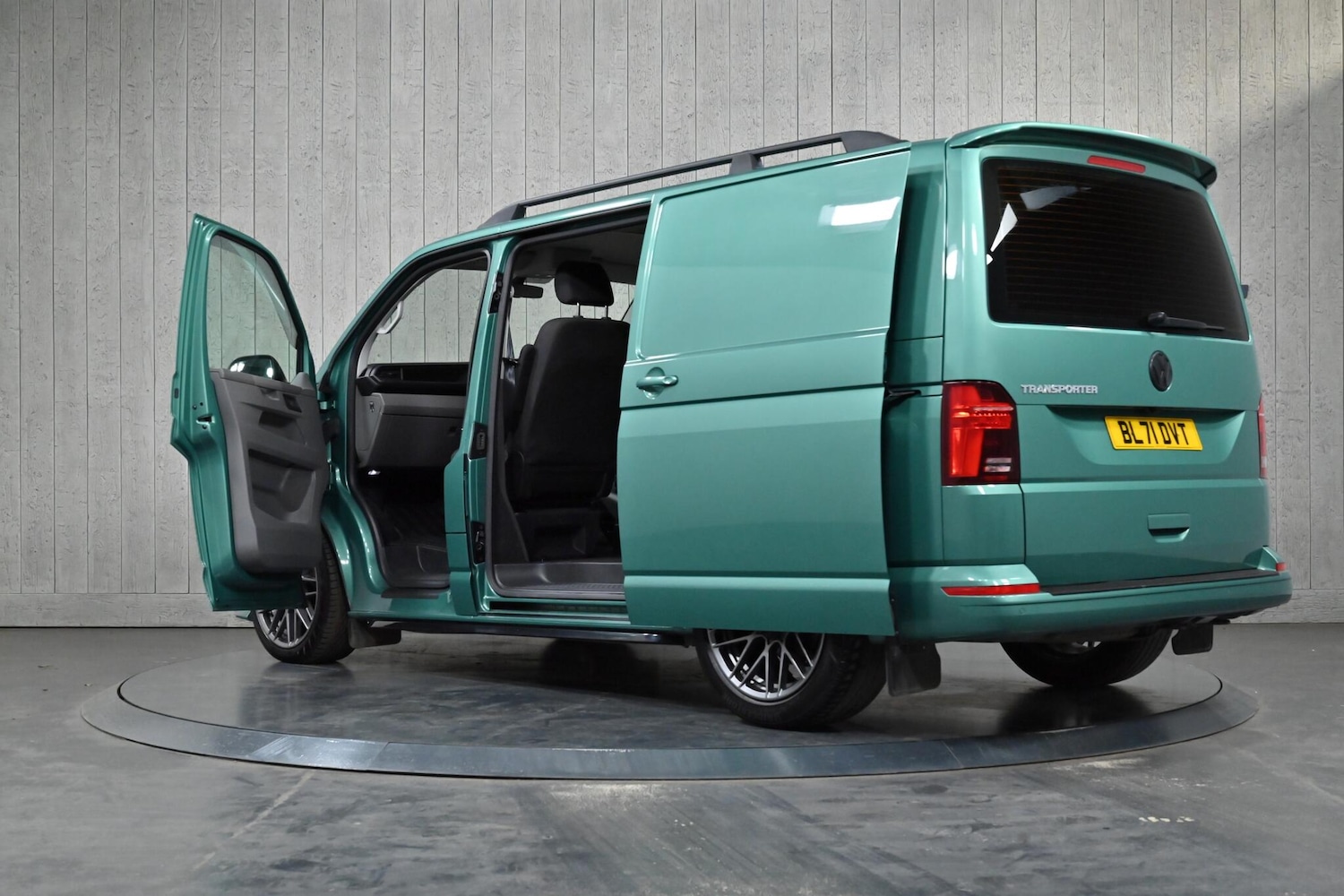 Used Volkswagen Transporter 2021 for sale - 78048259: Photo 11