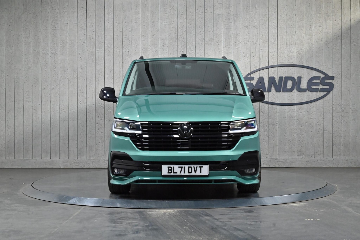 Used Volkswagen Transporter 2021 for sale - 78048259: Photo 2