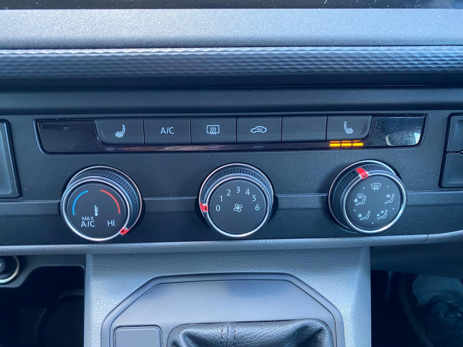 Used Volkswagen Transporter 2021 for sale - 78048259: Photo 36