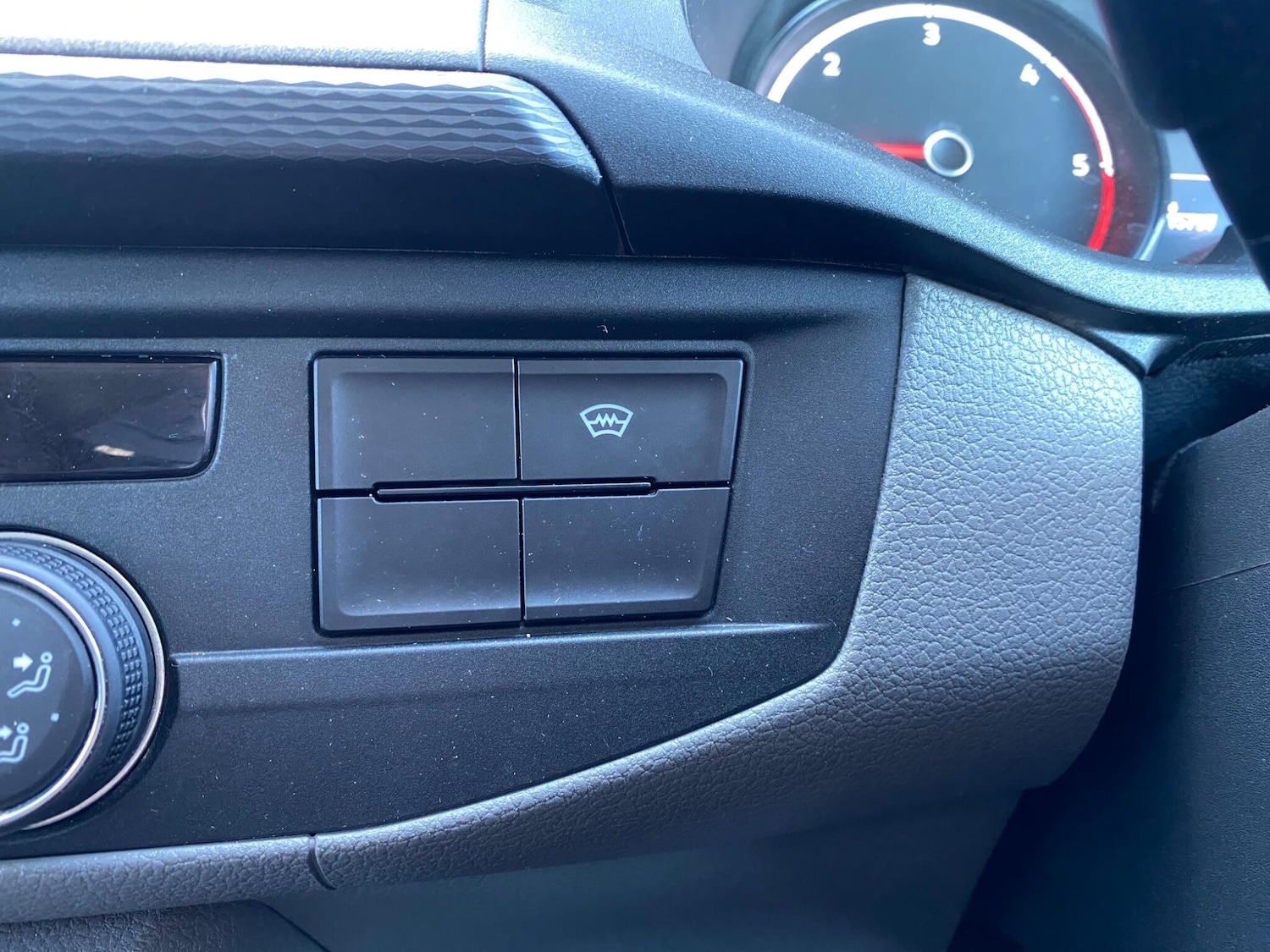 Used Volkswagen Transporter 2021 for sale - 78048259: Photo 46