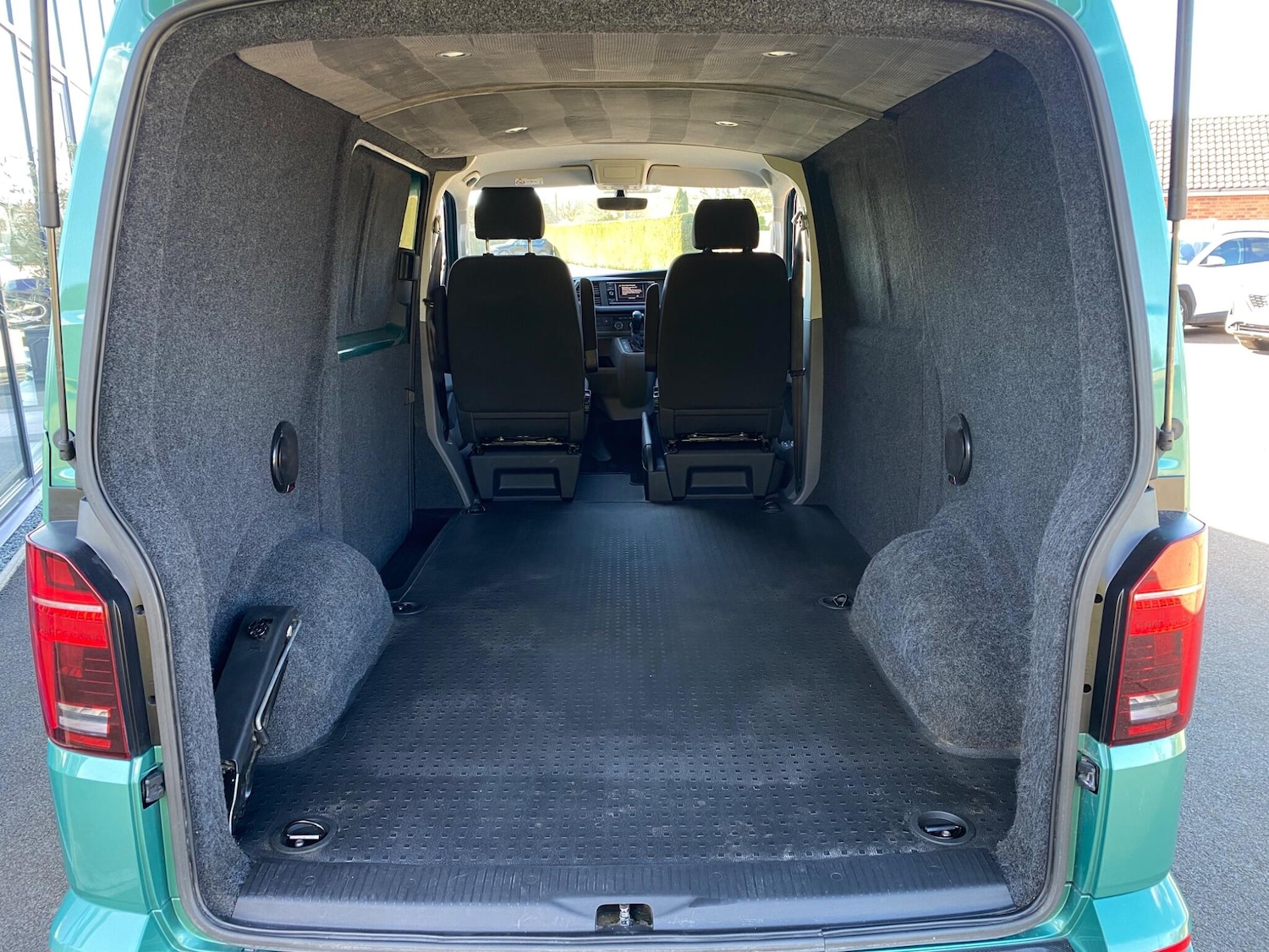 Used Volkswagen Transporter 2021 for sale - 78048259: Photo 54