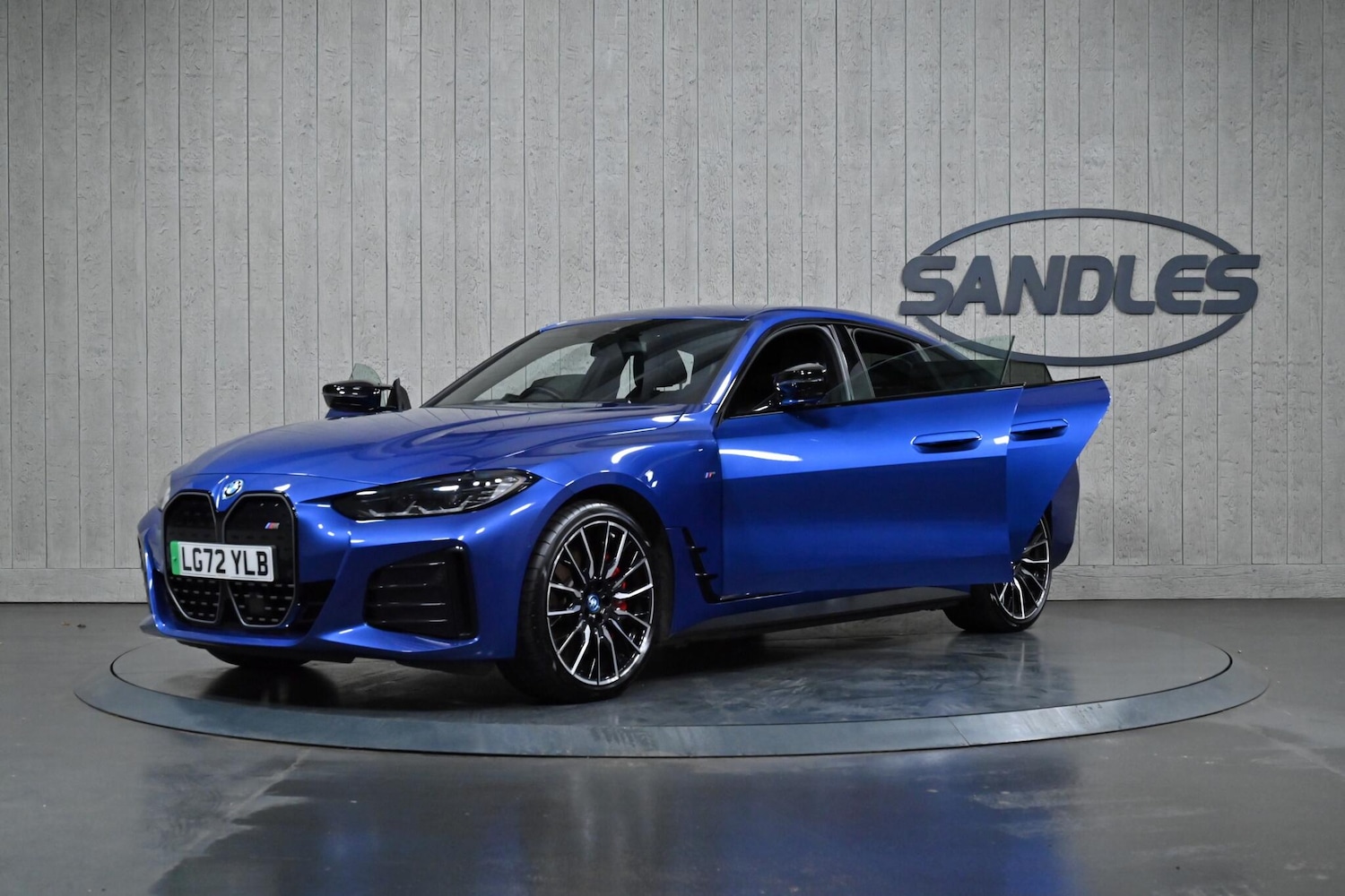 Used BMW i4 2022 for sale - 76620000: Photo 15