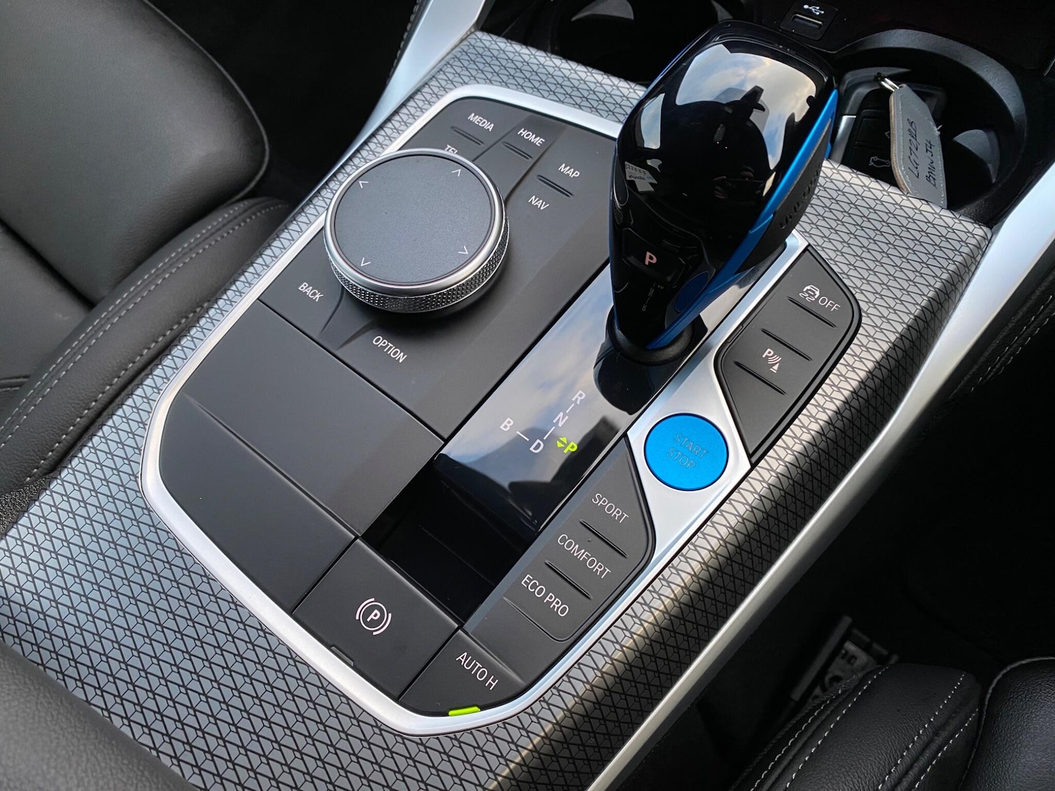 Used BMW i4 2022 for sale - 76620000: Photo 40