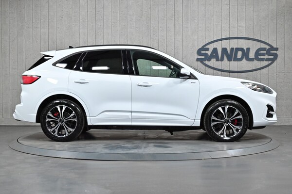 Used Ford Kuga 2023 for sale - 74934959: Photo 3