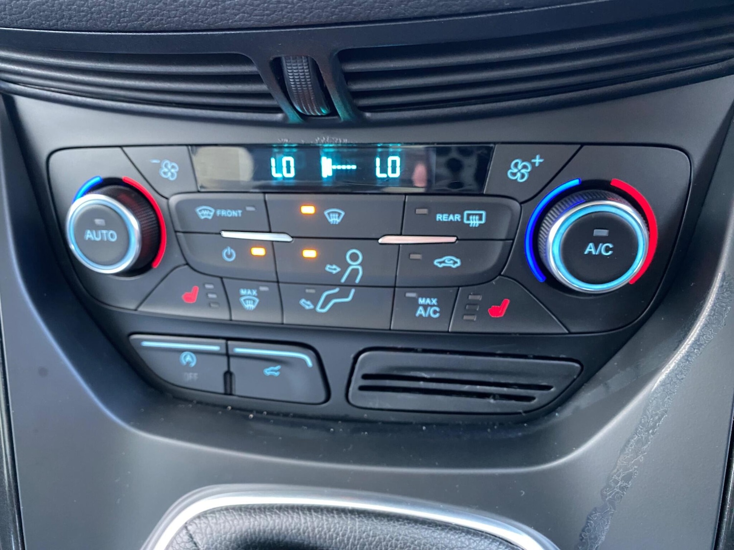 Used Ford Kuga 2018 for sale - 76283170: Photo 39