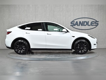 Used Tesla Model Y 2022 for sale - 74957436: Photo