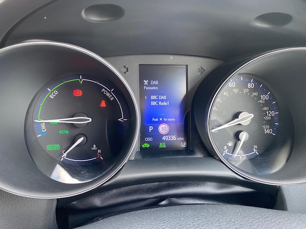 Used Toyota C-HR 2019 for sale - 74725768: Photo 40