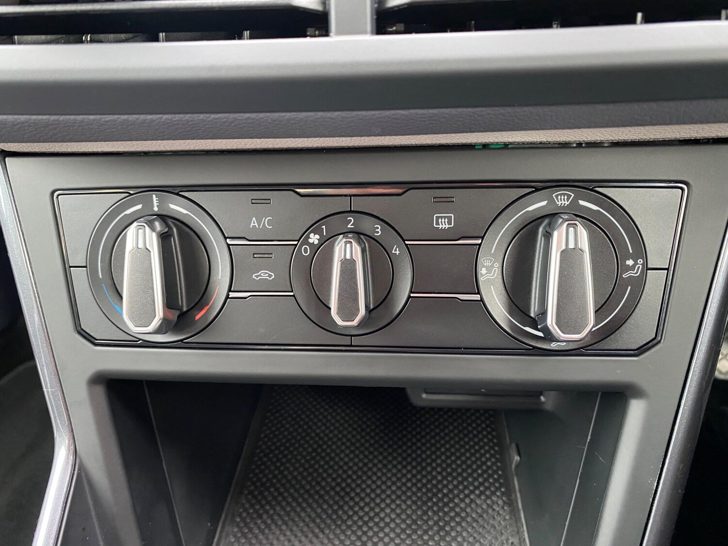 Used Volkswagen Polo 2021 for sale - 76399314: Photo 37