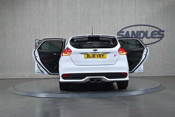 Used Ford Focus 2018 for sale - 75363939: Photo 12
