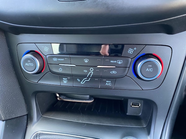 Used Ford Focus 2018 for sale - 75363939: Photo 38
