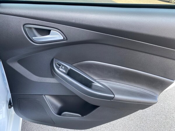 Used Ford Focus 2018 for sale - 75363939: Photo 54