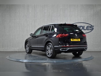 Used Volkswagen Tiguan 2021 for sale - 77839920: Photo